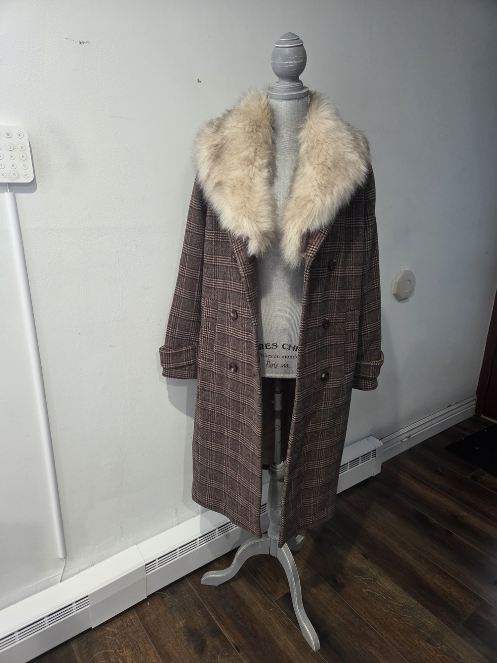 Kenneth Cole Brown Plaid Trench Coat with Cream Faux Fur Collar